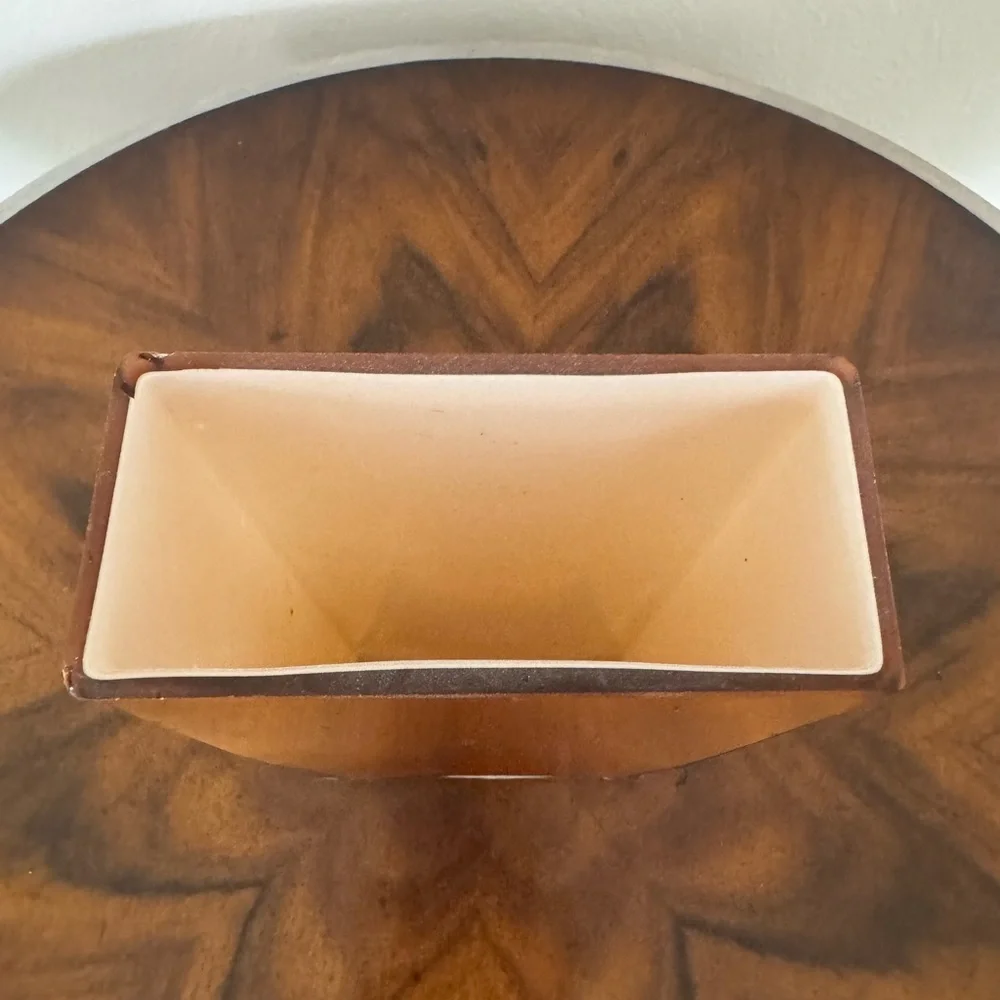 Elegant Italian Cased Amber Hand Blown Glass Vase 8 1/4 Inches - Picture 6 of 10